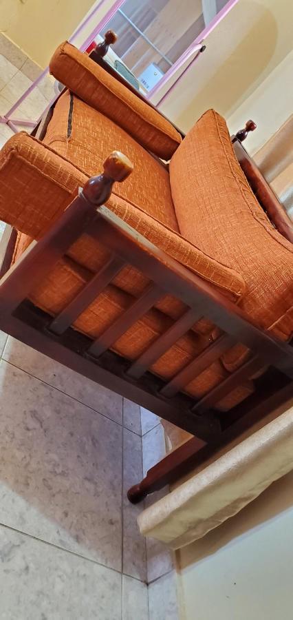 La Feve Beach Bed And Breakfast Entebbe Buitenkant foto