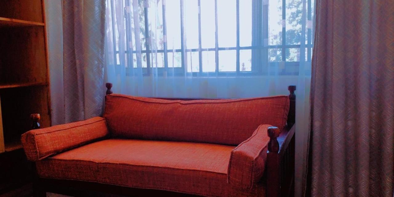 La Feve Beach Bed And Breakfast Entebbe Buitenkant foto